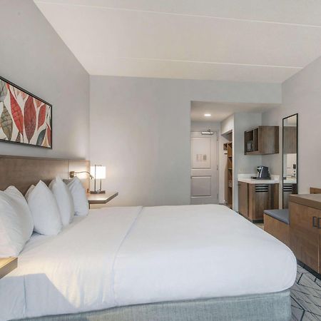 Hilton Garden Inn Raleigh Cary Esterno foto