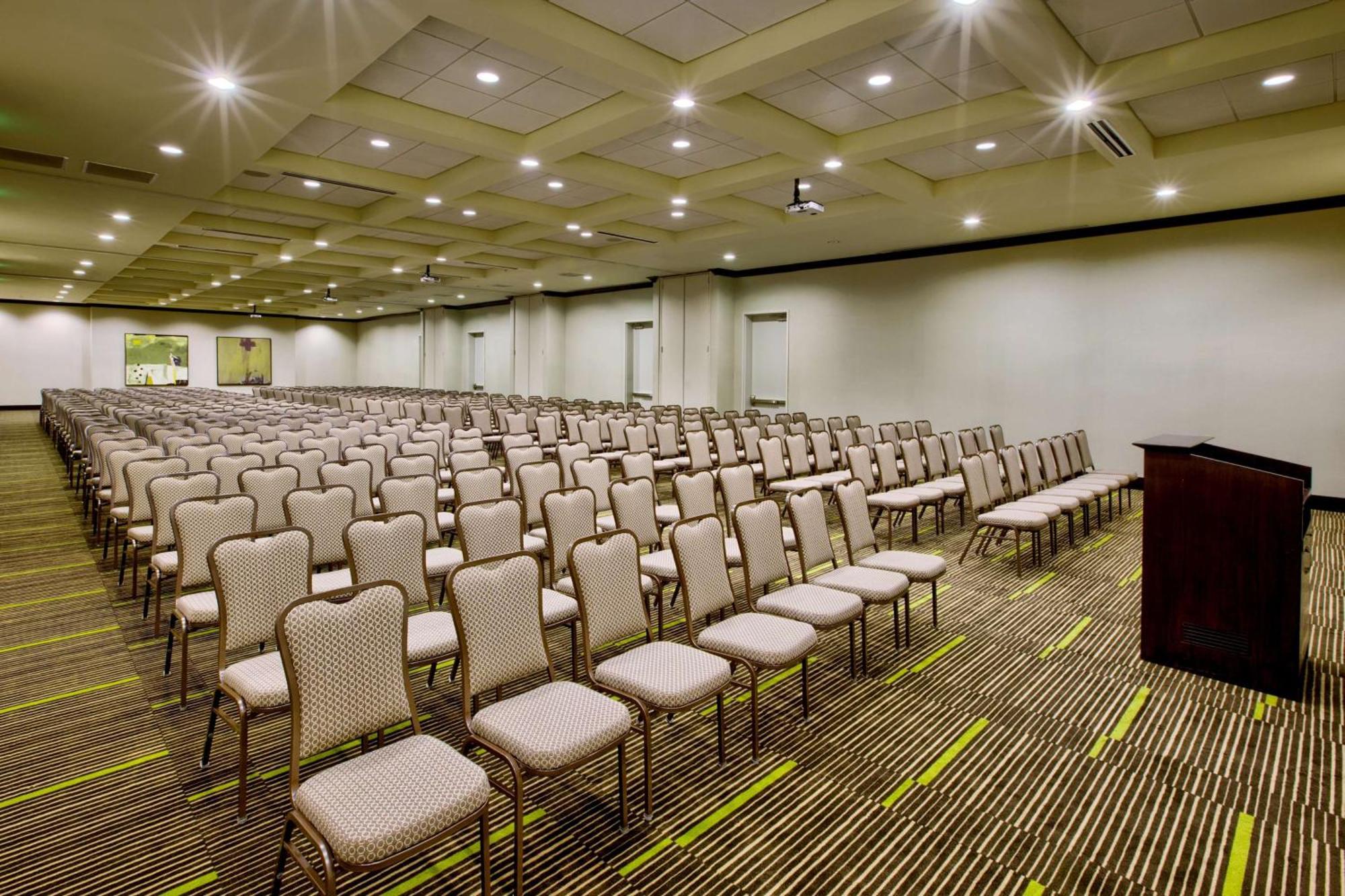 Hilton Garden Inn Raleigh Cary Esterno foto