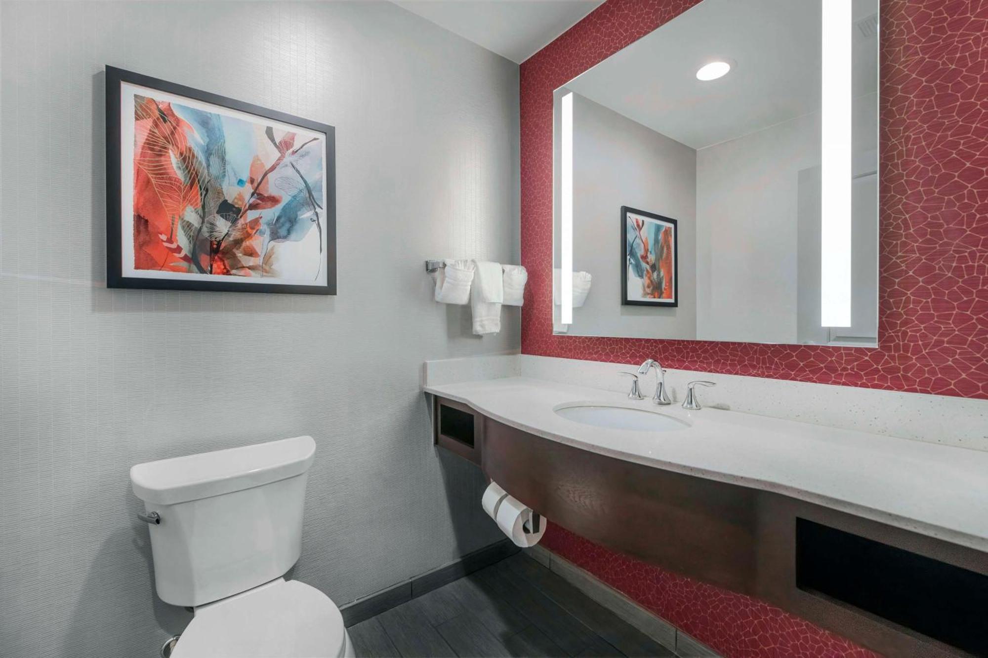 Hilton Garden Inn Raleigh Cary Esterno foto