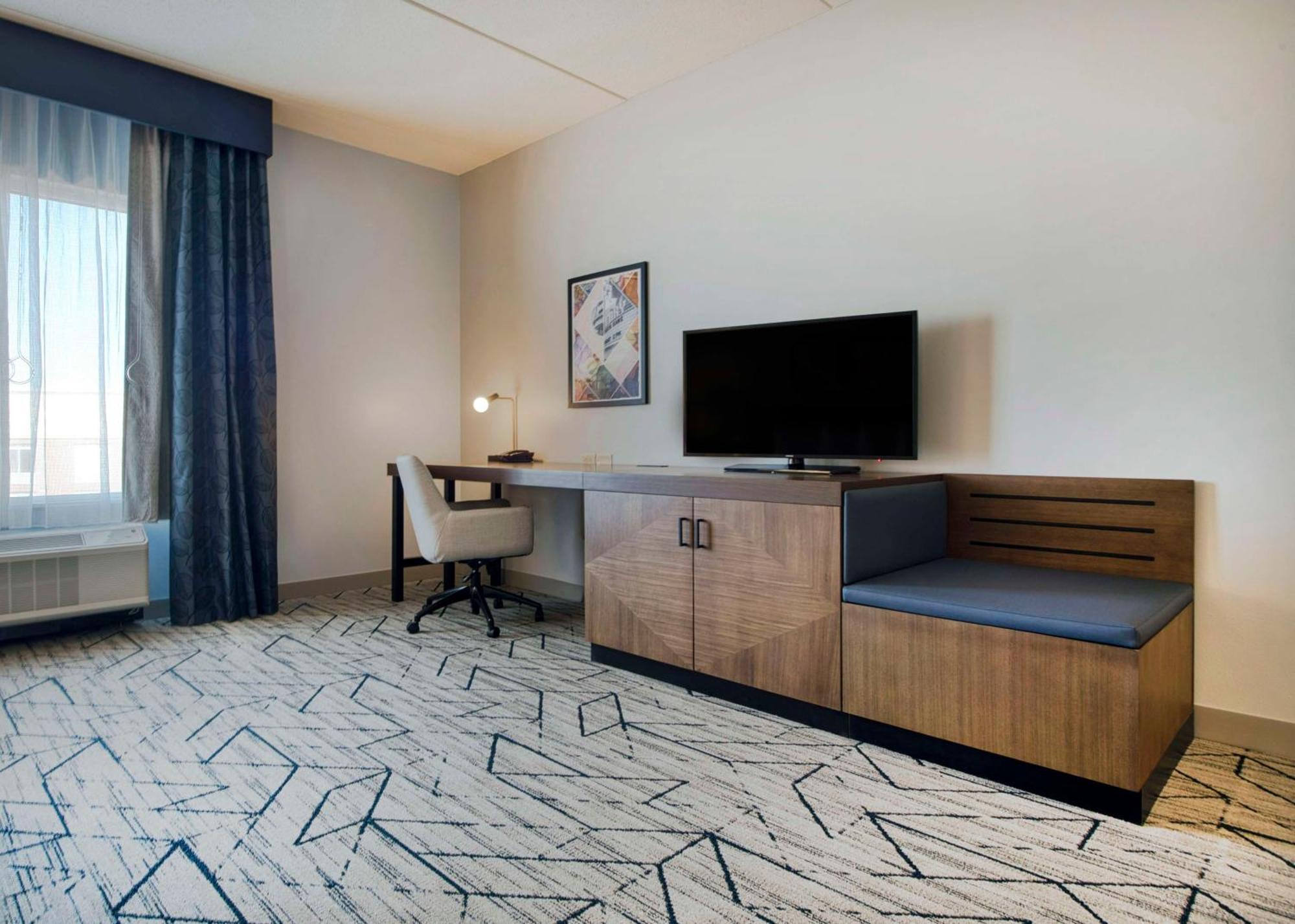 Hilton Garden Inn Raleigh Cary Esterno foto