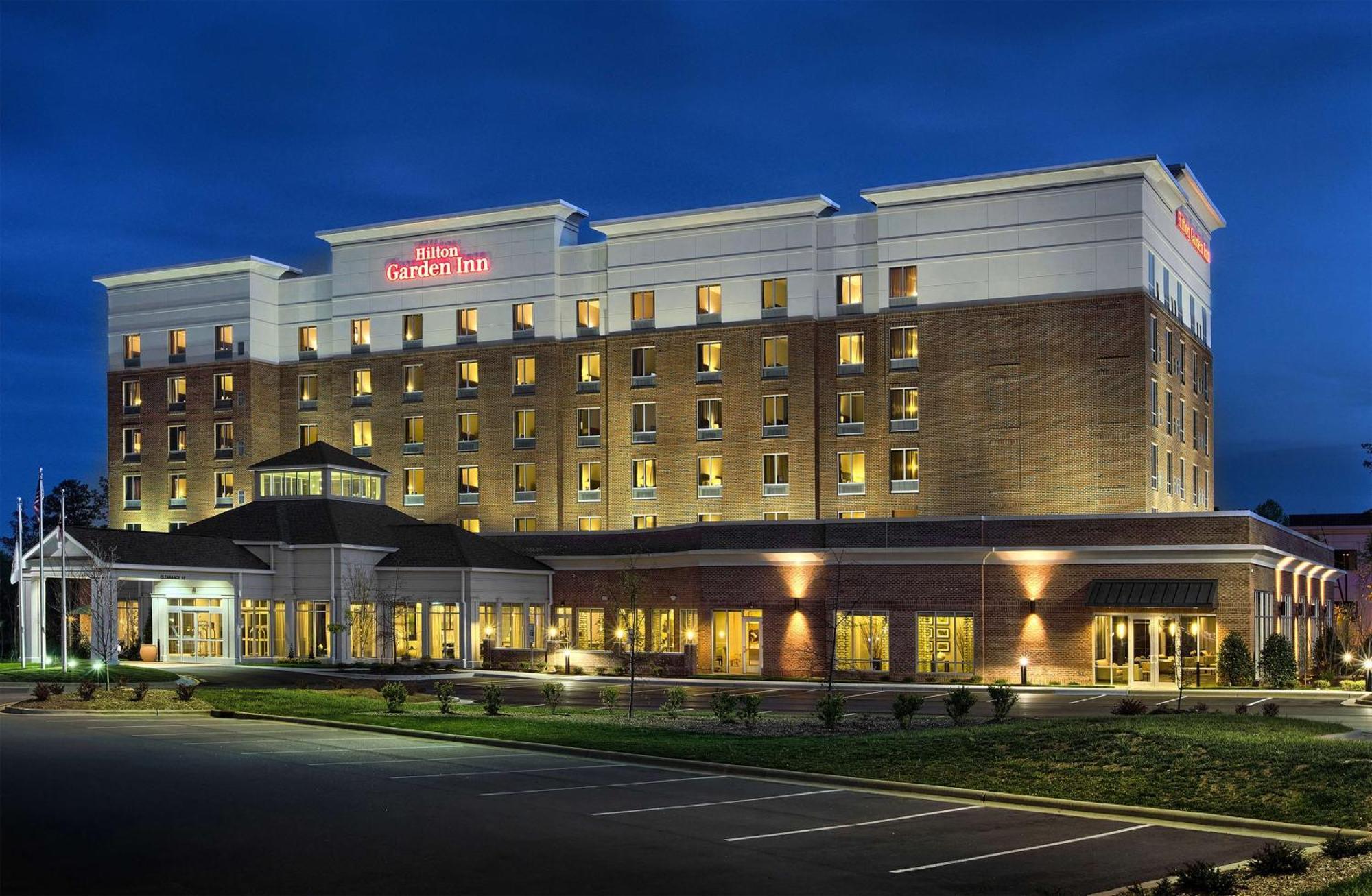 Hilton Garden Inn Raleigh Cary Esterno foto