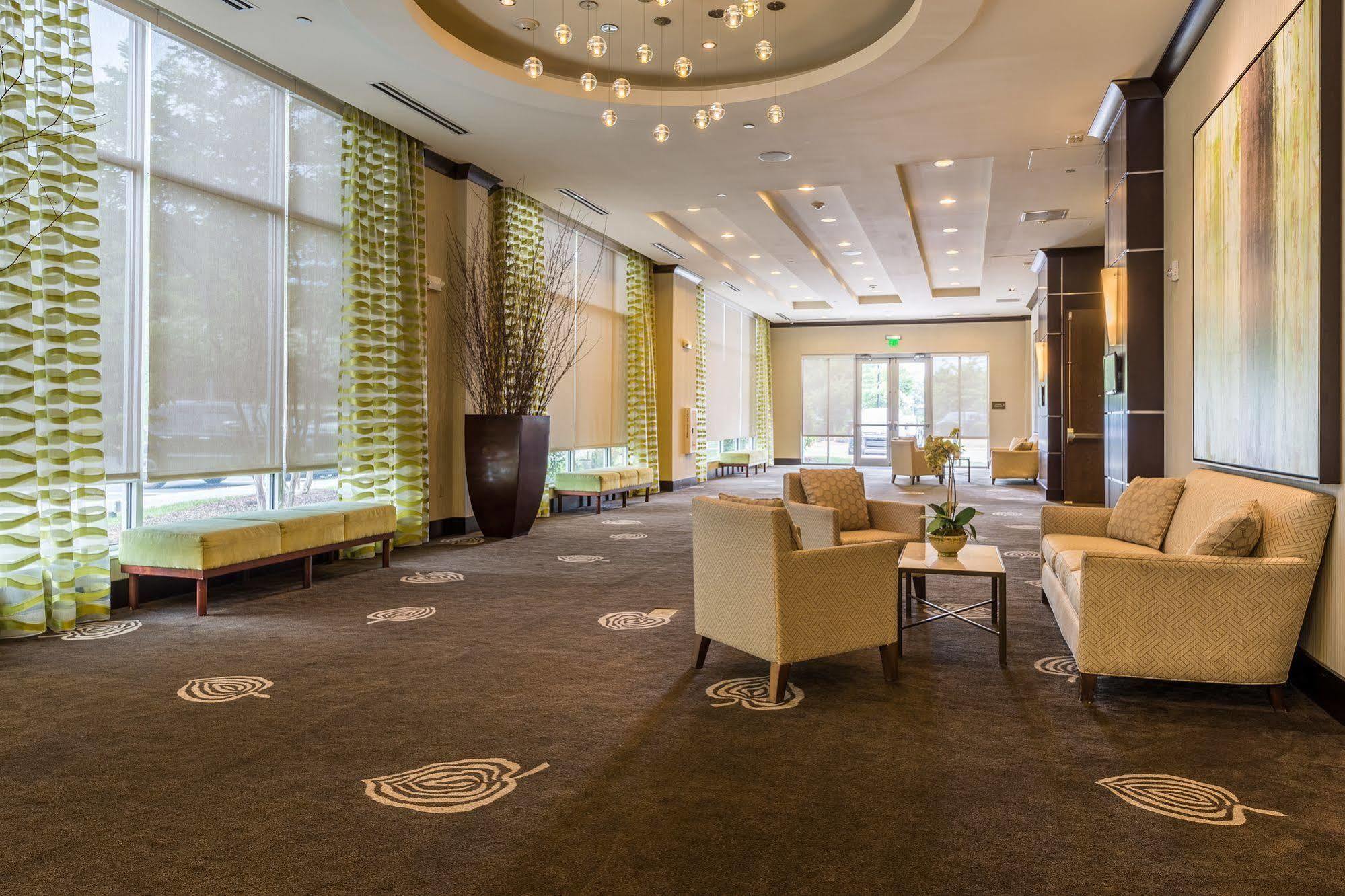 Hilton Garden Inn Raleigh Cary Esterno foto